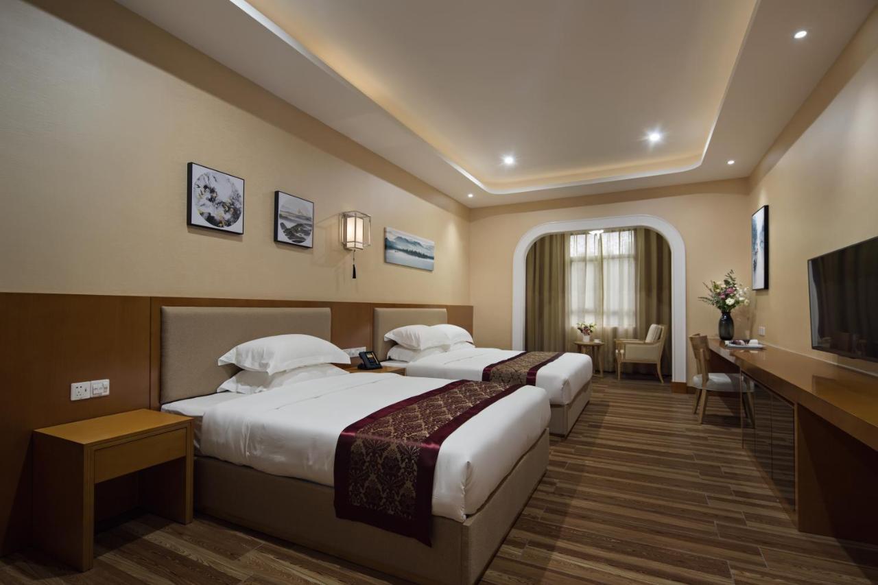 Cheermore Recreation Hotel Guangzhou Zhimao Yuan Ecological Spa Leisure Hotel Exterior foto